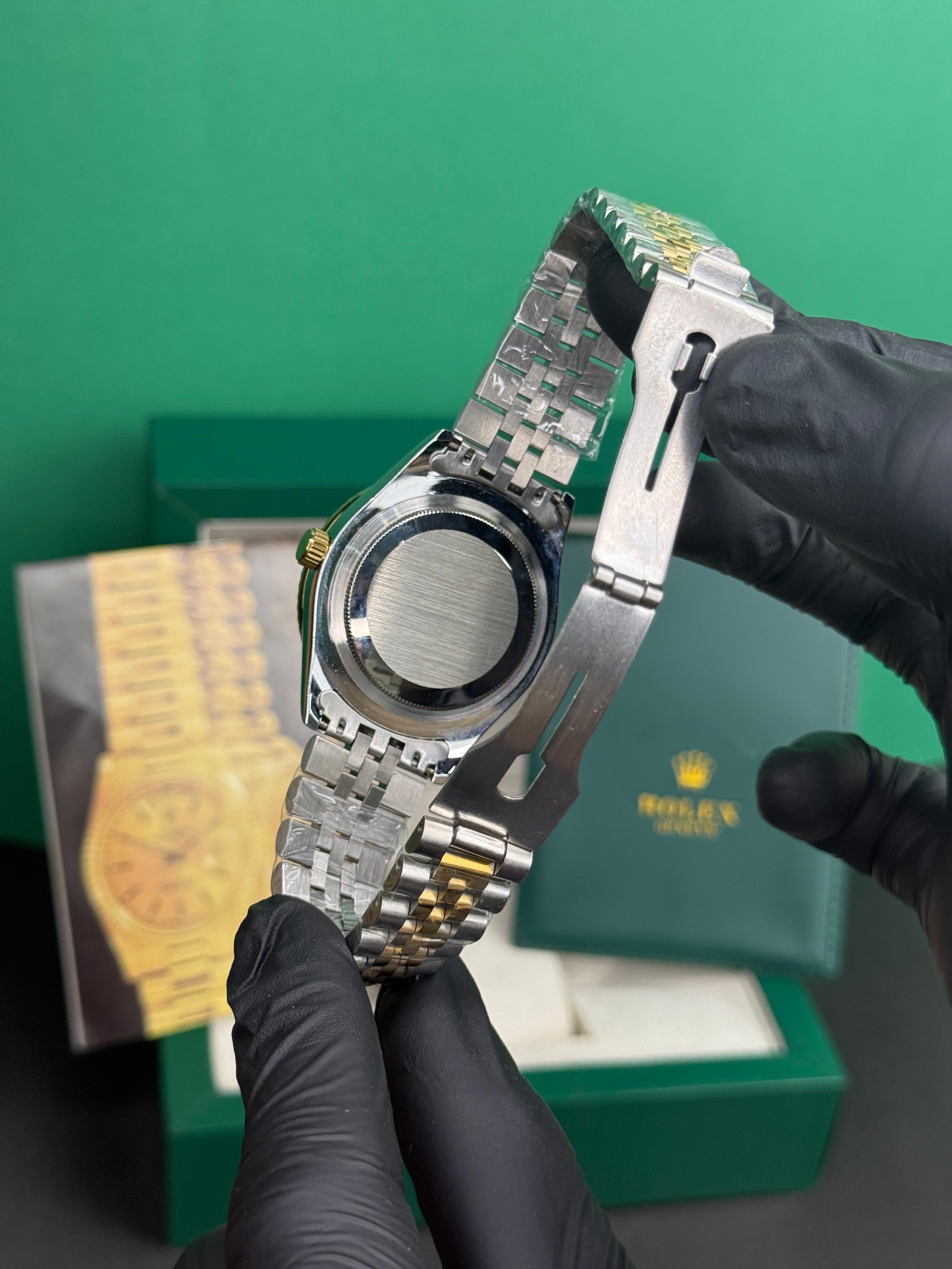 AA Stone Model | Date Adjustment | Brown DIAL