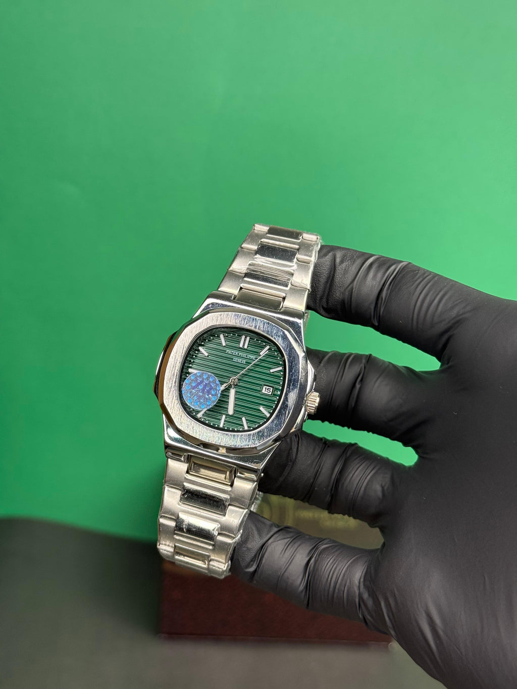 Patek Philippe | Green Dial – Classic