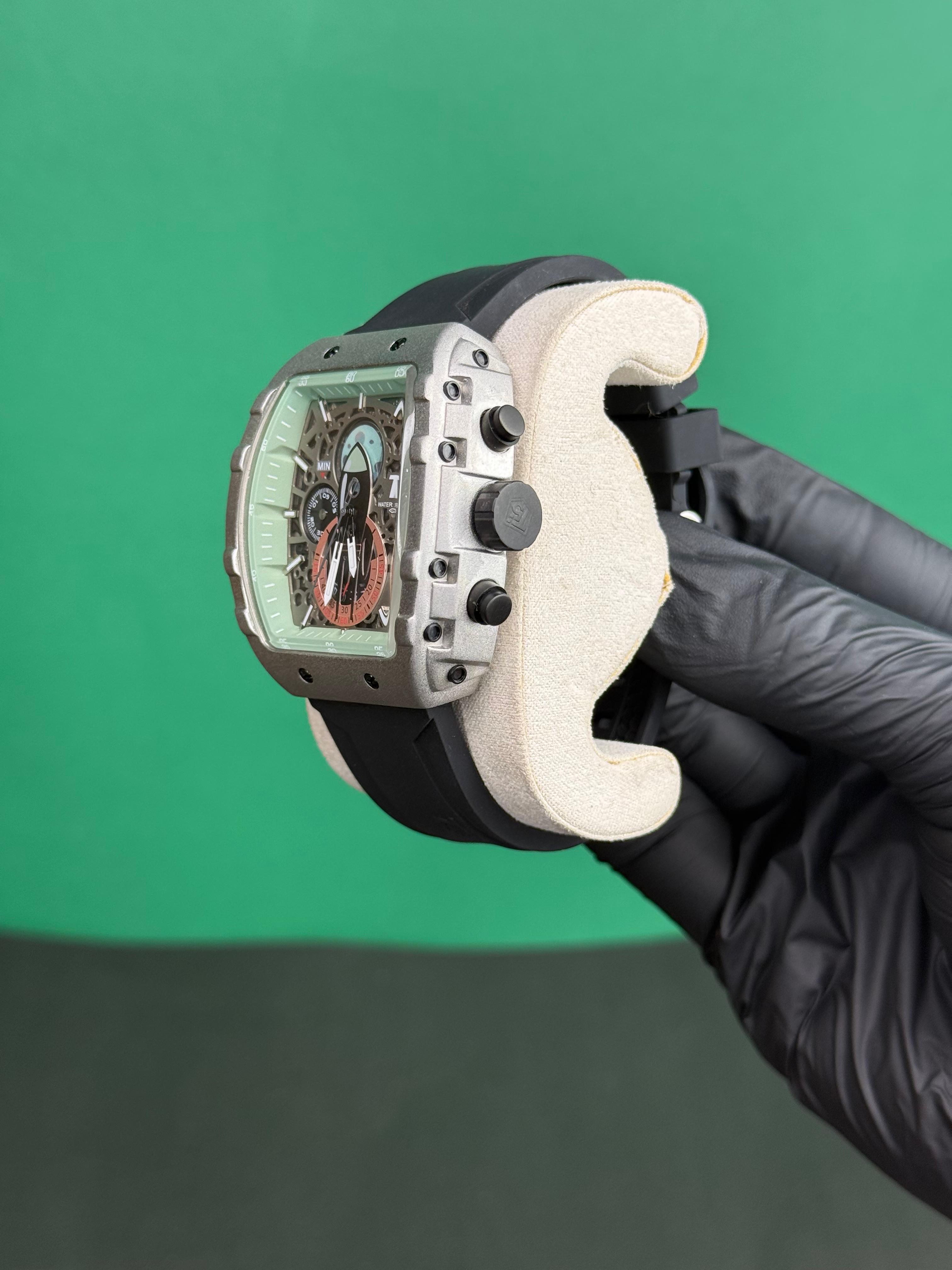 T5 MOON EDITION CHRONOGRAPH