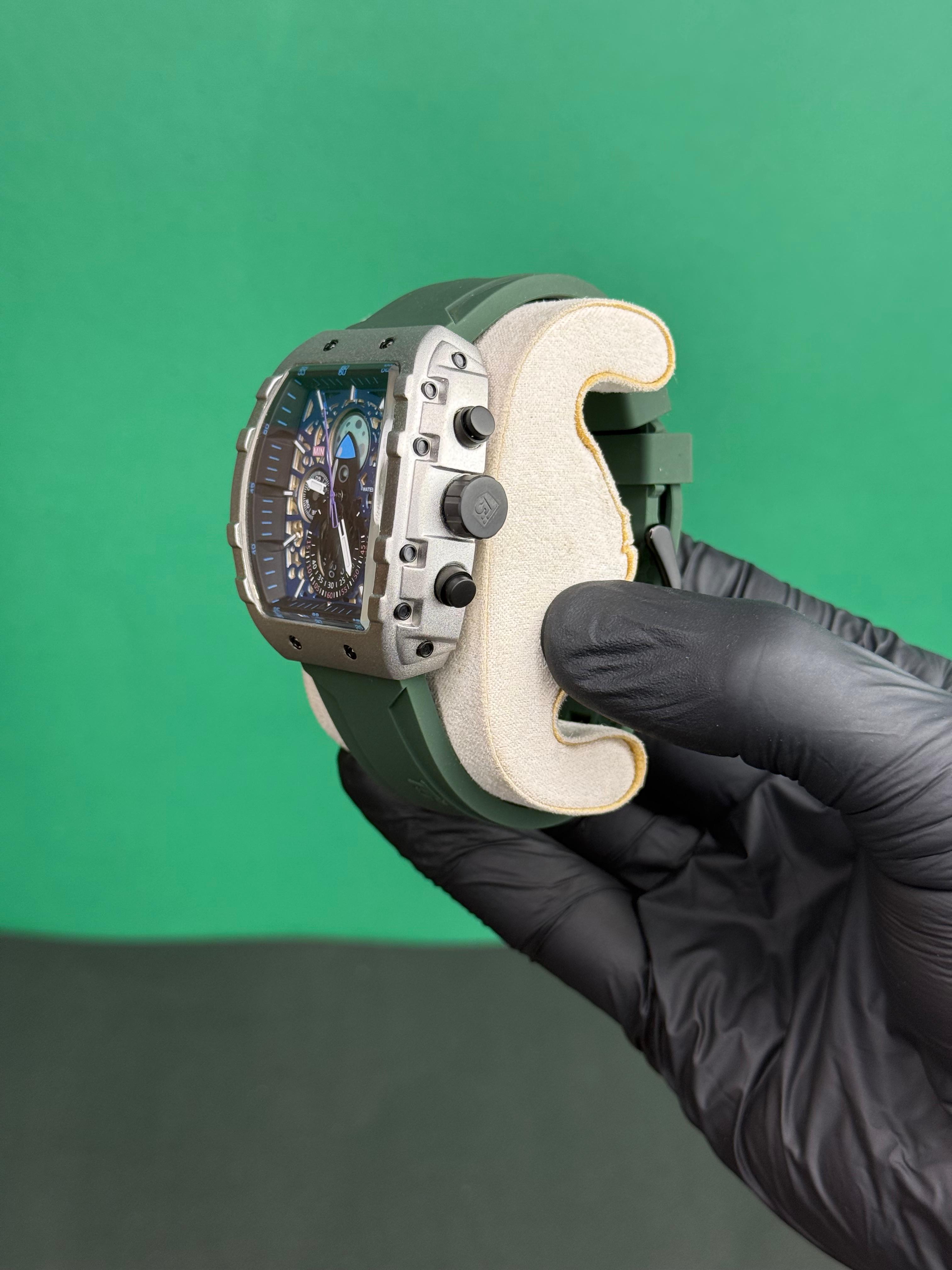 T5 MOON EDITION CHRONOGRAPH