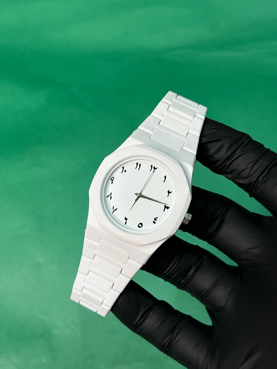 Aura | White |