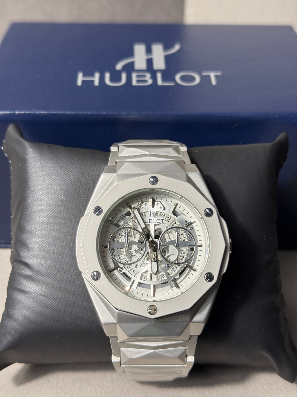 HUBLOT WATCH DIAMOND CUT|WHITE DIAL|